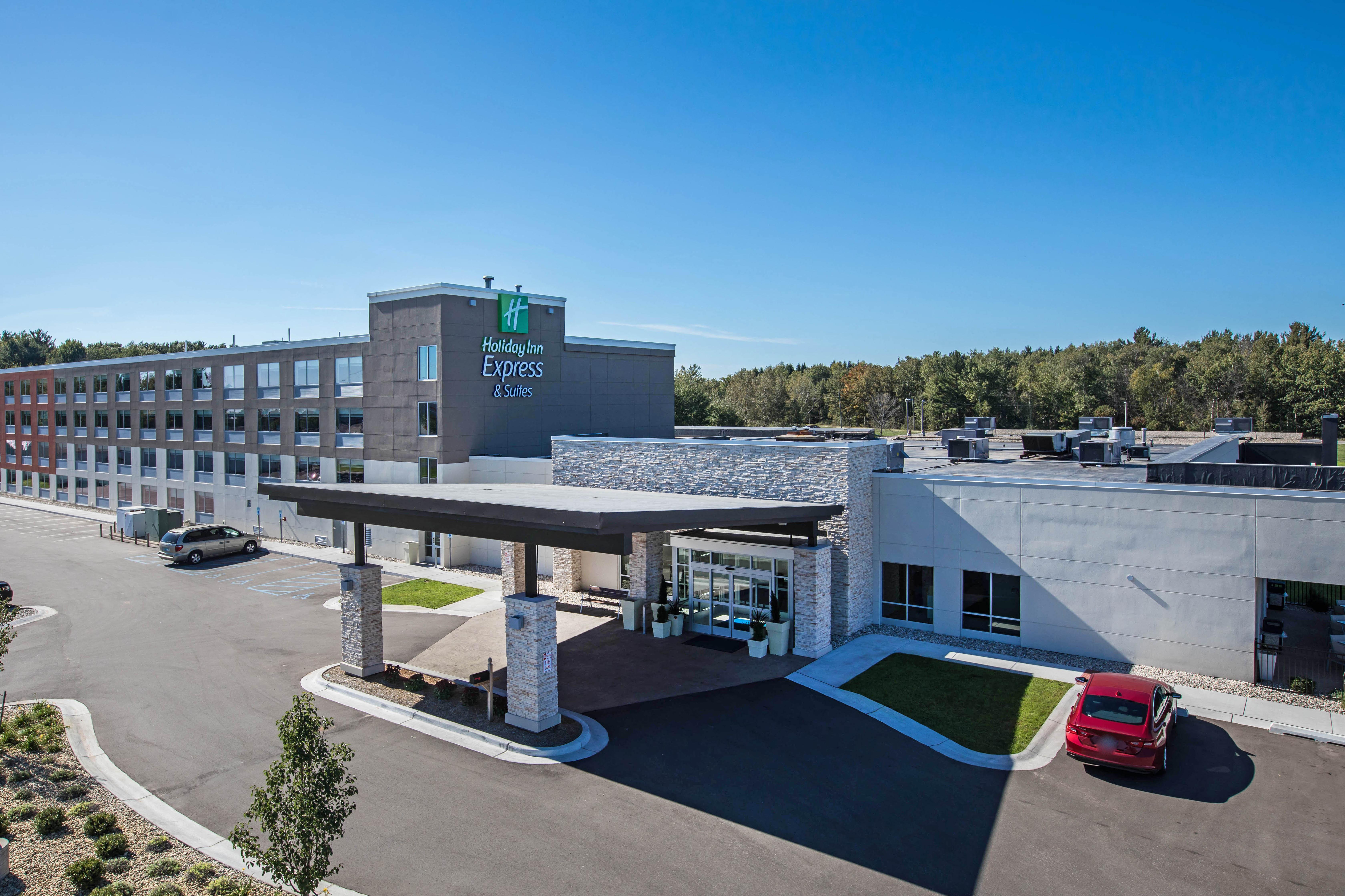 Holiday Inn Express & Suites Ludington By Ihg Eksteriør bilde