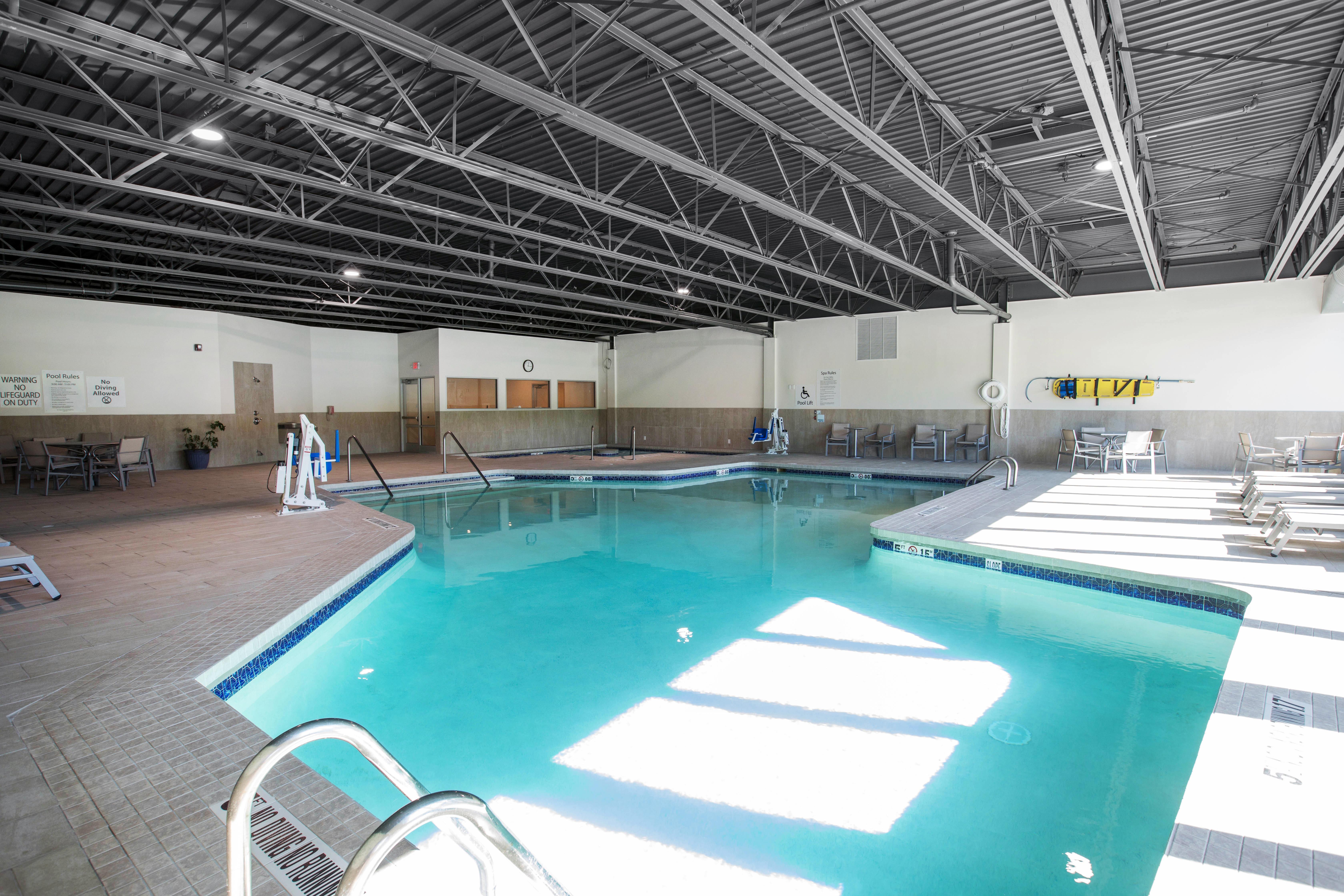Holiday Inn Express & Suites Ludington By Ihg Eksteriør bilde