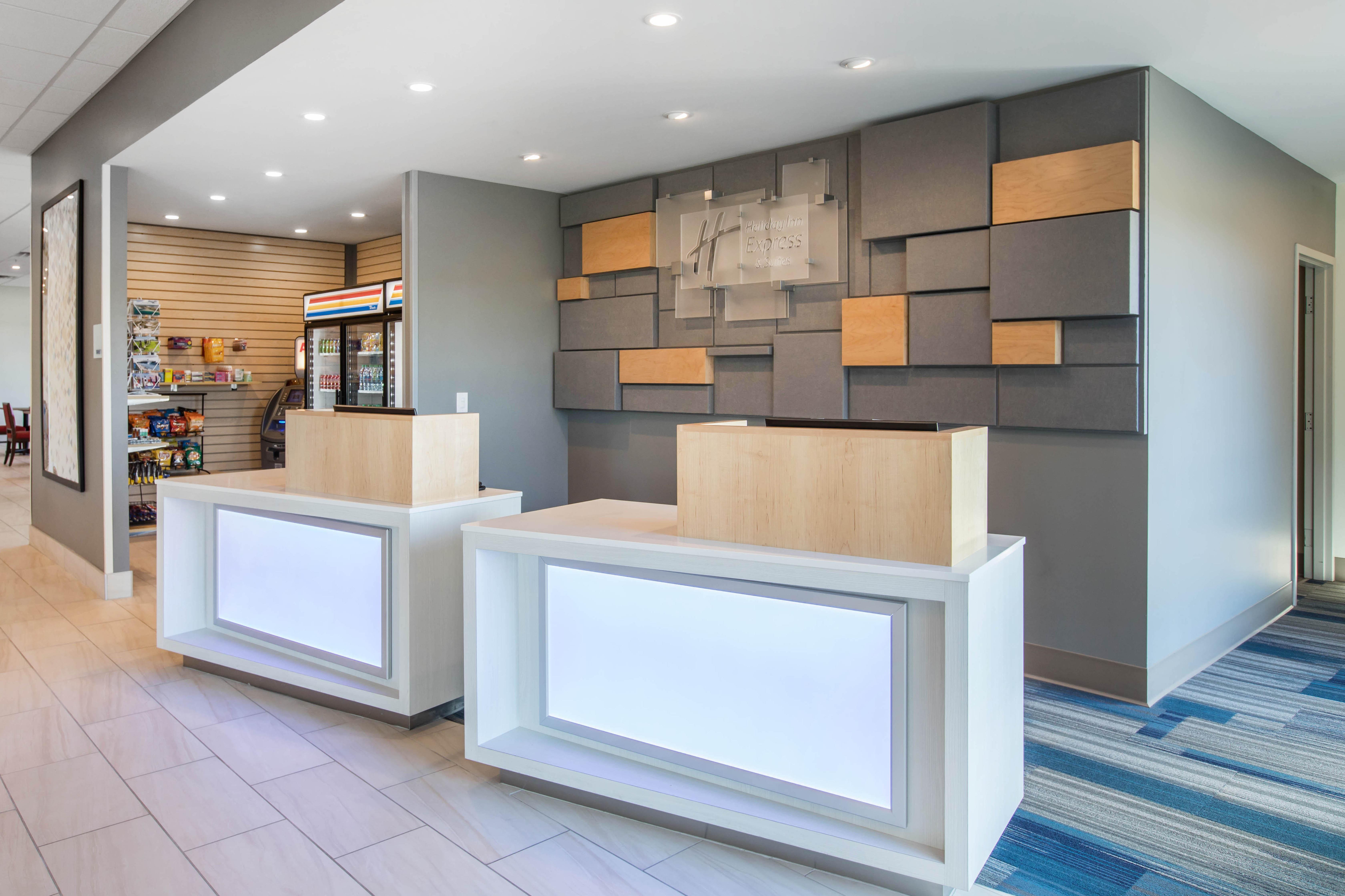 Holiday Inn Express & Suites Ludington By Ihg Eksteriør bilde